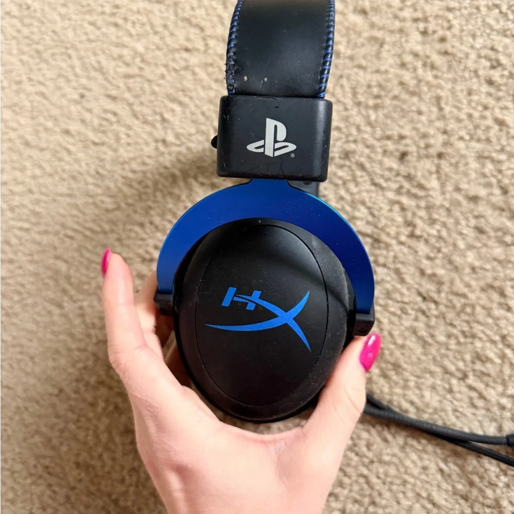 Hype PlayStation Headset - Black and Blue